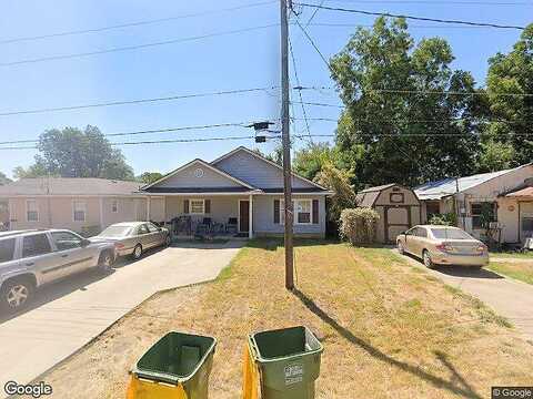 10Th, HEARNE, TX 77859