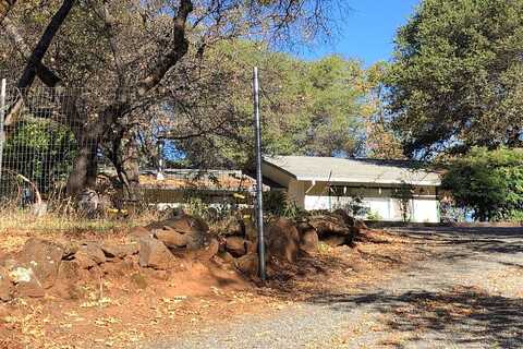 Quail Post, PENN VALLEY, CA 95946