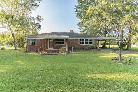 W Ctr St, Rose Hill, NC 28458