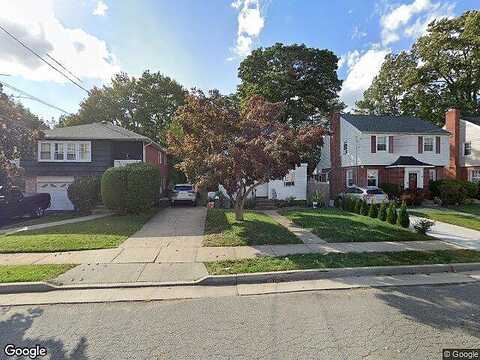 Broadfield, HEMPSTEAD, NY 11550