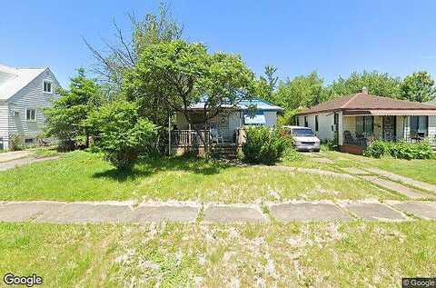 Leeila, CLEVELAND, OH 44135