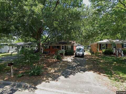 Olive, PINEVILLE, NC 28134