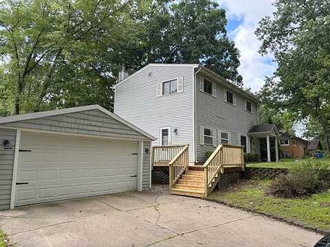 Arapahoe, WATERFORD, MI 48327