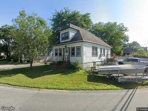 Noyer, ACUSHNET, MA 02743