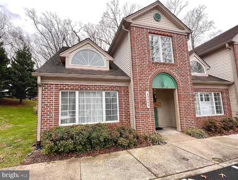 Cedar Creek Lane 2-1, Silver Spring, MD 20904