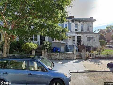 Grafton, BROOKLYN, NY 11212