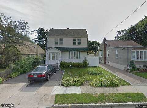 East, HICKSVILLE, NY 11801