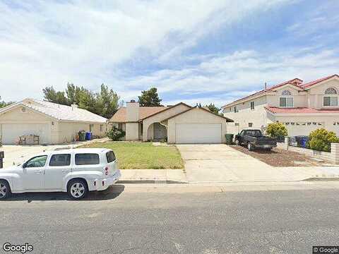 Kingswood, VICTORVILLE, CA 92395