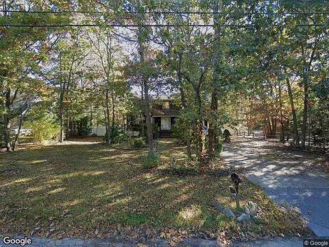 Cozine, CENTER MORICHES, NY 11934