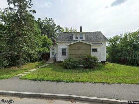 Village Street, Concord, NH 03301