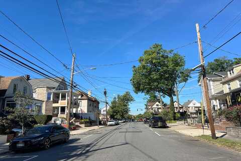 3Rd, BAYONNE, NJ 07002