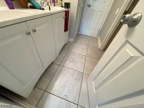 Roxburn, WILLINGBORO, NJ 08046