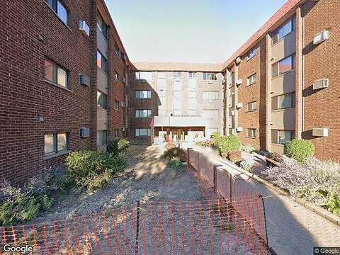 Wolf Rd, Hillside, IL 60162