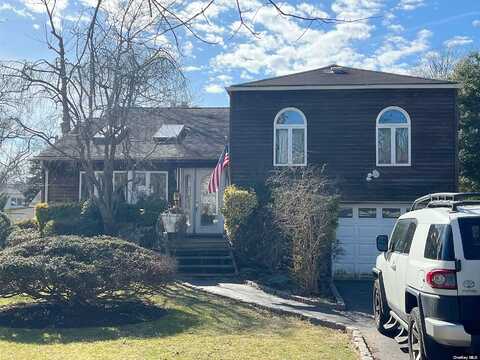 Community, BAY SHORE, NY 11706