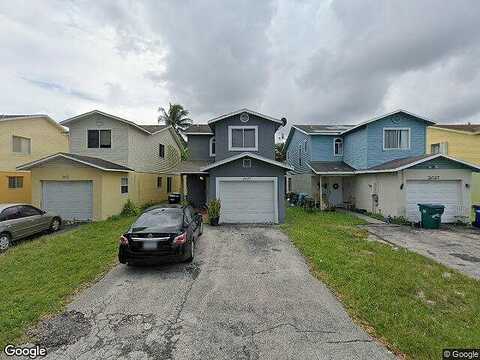 55Th, LAUDERHILL, FL 33313