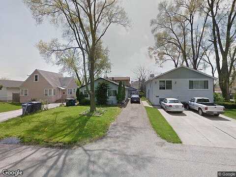 Pineview, ROUND LAKE PARK, IL 60073