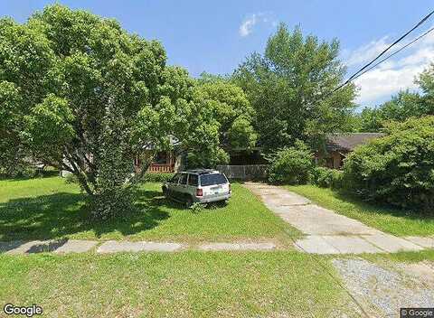 12Th, PASCAGOULA, MS 39567