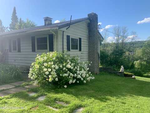 Glen, FULTONVILLE, NY 12072