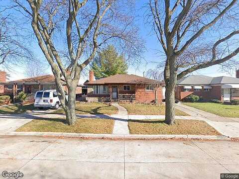 Roxana, EASTPOINTE, MI 48021