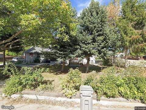 Hillcrest Ln, Caldwell, ID 83605