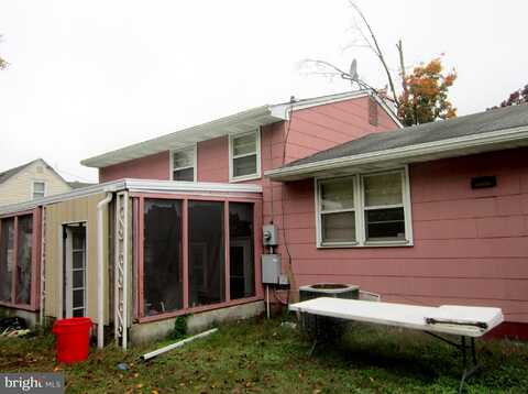 Oak, LAWNSIDE, NJ 08045