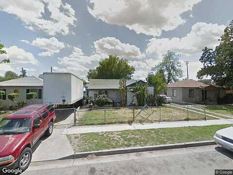 Pine, FRESNO, CA 93703