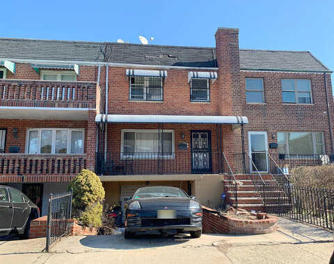 78Th St, East Elmhurst, NY 11370