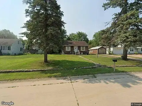 6Th, CHARLES CITY, IA 50616