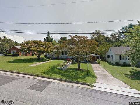 Wayneridge, WAYNESBORO, VA 22980