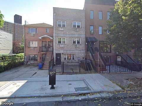 Hart, BROOKLYN, NY 11206