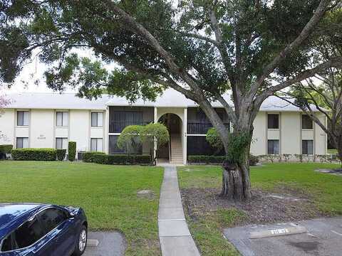 Lake Pine Way E, Apt H2, Tarpon Springs, FL 34688