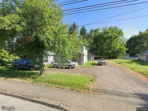 Royal, EUGENE, OR 97402