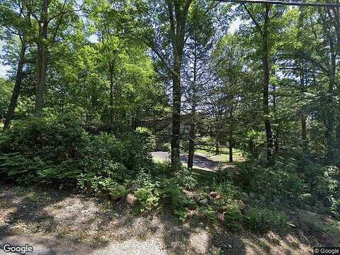 Foster Hill, HENNIKER, NH 03242
