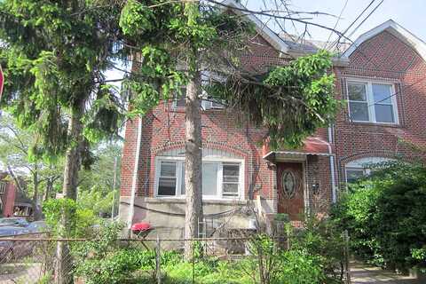 50Th Ave, SUNNYSIDE, NY 11104