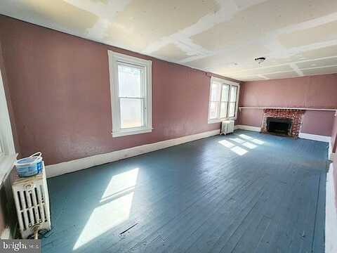 Howell, PHILADELPHIA, PA 19135