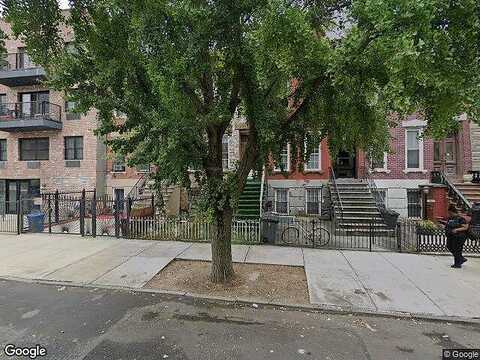 Van Buren, BROOKLYN, NY 11221
