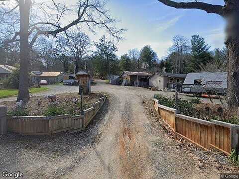 Emmas Grove, FLETCHER, NC 28732