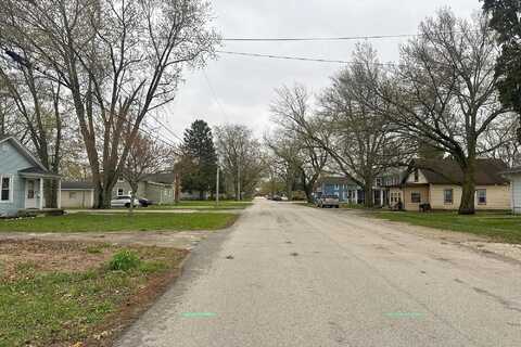 Hugh, PLANO, IL 60545
