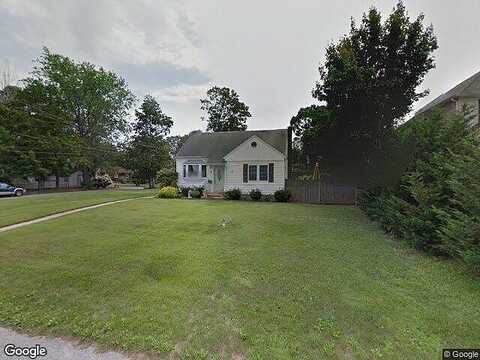 Commerce, ISLIP TERRACE, NY 11752