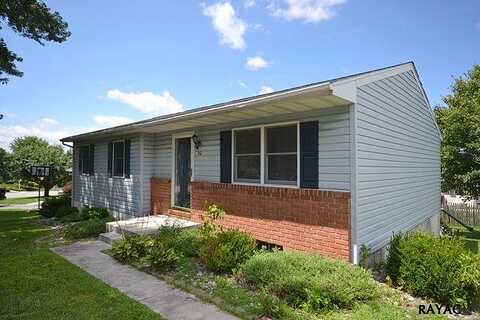Lion, HANOVER, PA 17331