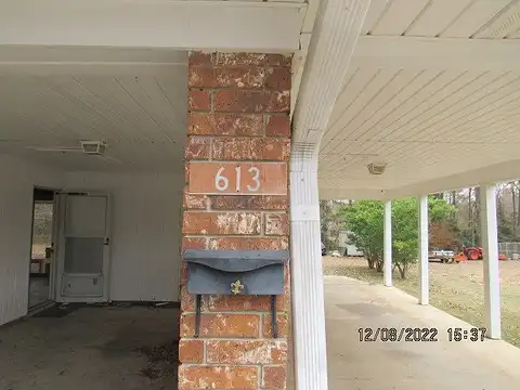 Cox, BASTROP, LA 71220