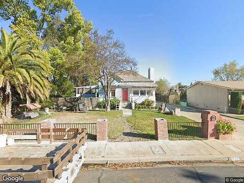 Walnut, OAKDALE, CA 95361