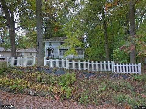 Kinyon, BRIGHTON, MI 48116