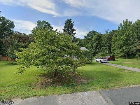 Powhatan Beach, PASADENA, MD 21122