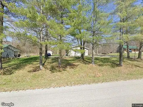 S Cr 250 E, Paoli, IN 47454