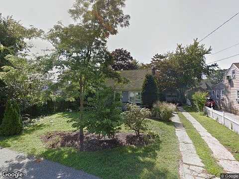 Howard, COPIAGUE, NY 11726