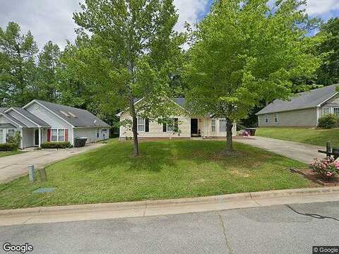 Fox Ridge Rd, Greensboro, NC 27406