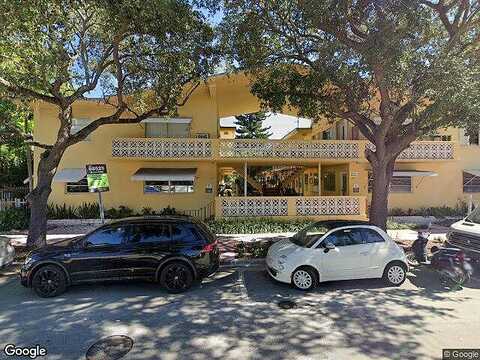 Washington, MIAMI BEACH, FL 33139