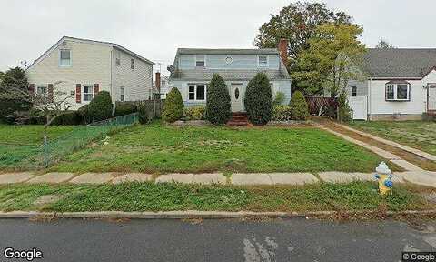 Midwood, UNIONDALE, NY 11553