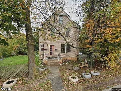 Central, NANUET, NY 10954